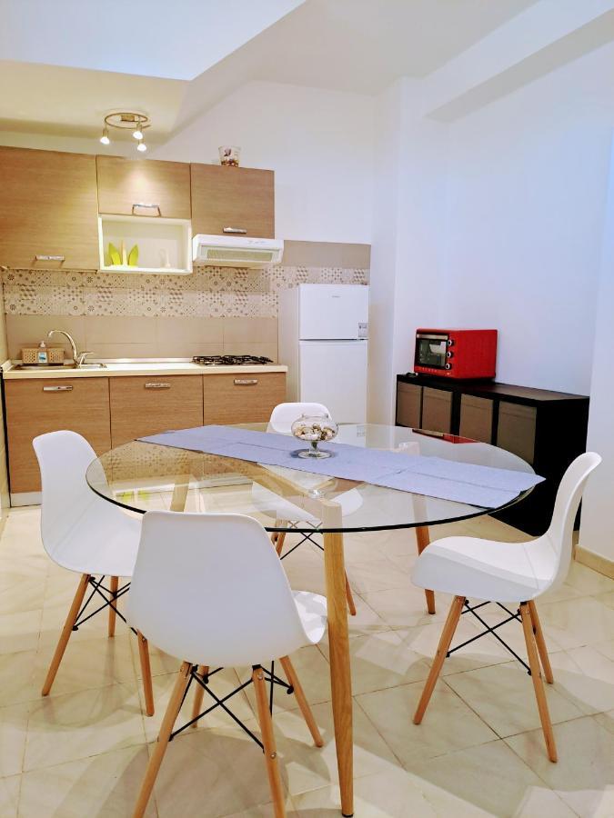 Tao Charming Apartment Таормина Экстерьер фото