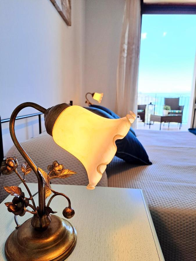 Tao Charming Apartment Таормина Экстерьер фото